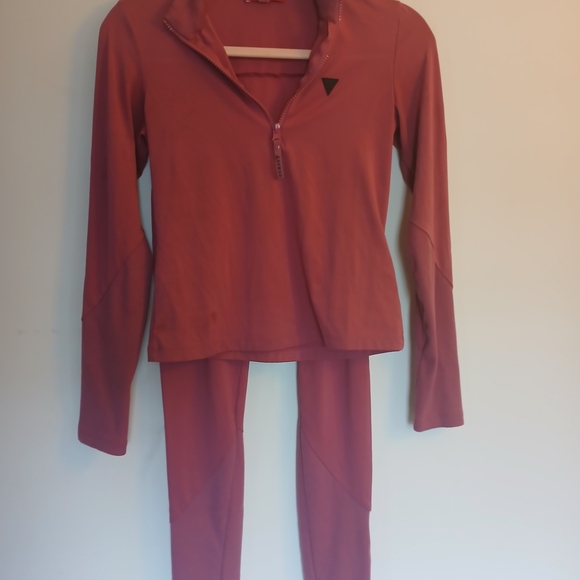 Guess Pants - Guess Set Top/ Pants